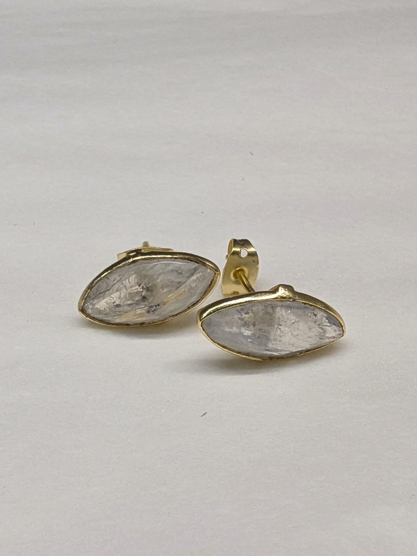 Mila Leaf Earrings - Gold - Earrings from Ash & Rose