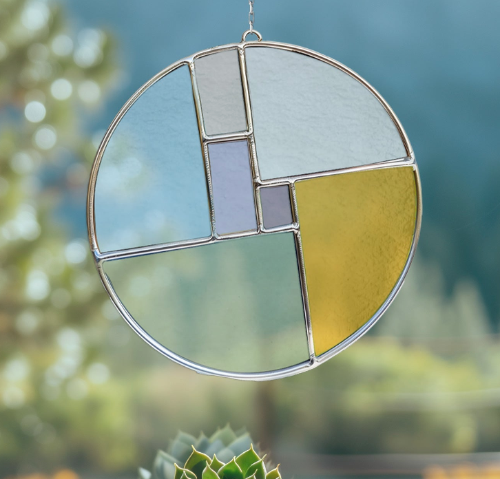 Round Stained Glass Pattern for Beginners - Crafting Patterns & Molds from GlassyRock Arts