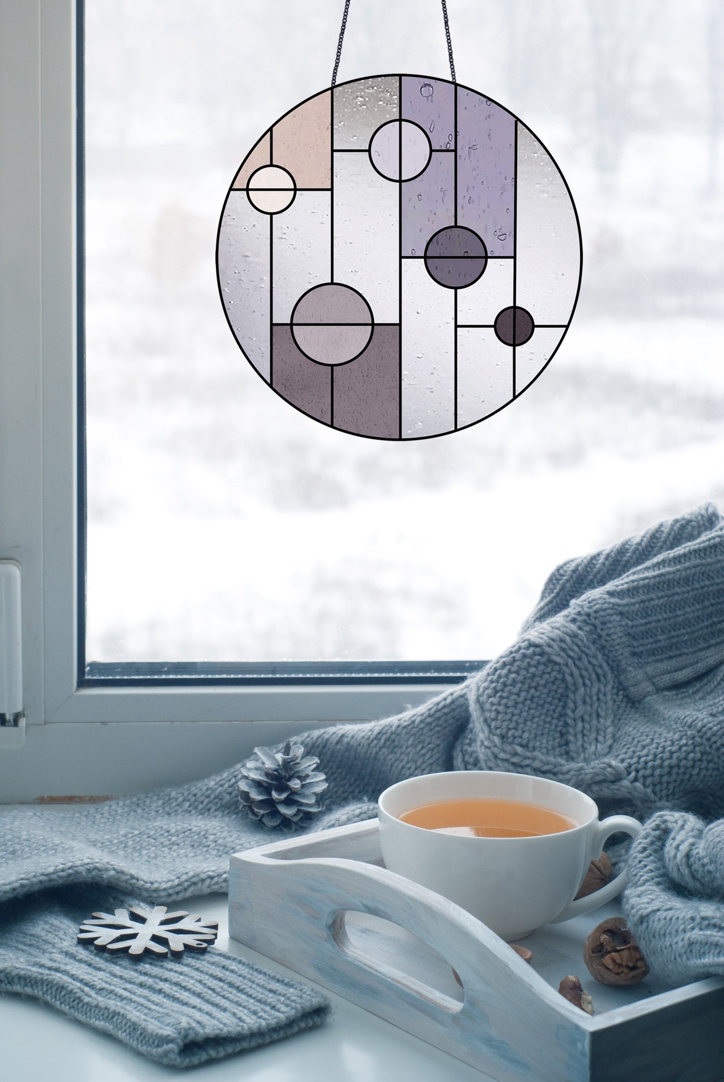 Round Geometric Minimalist Stained Glass Pattern