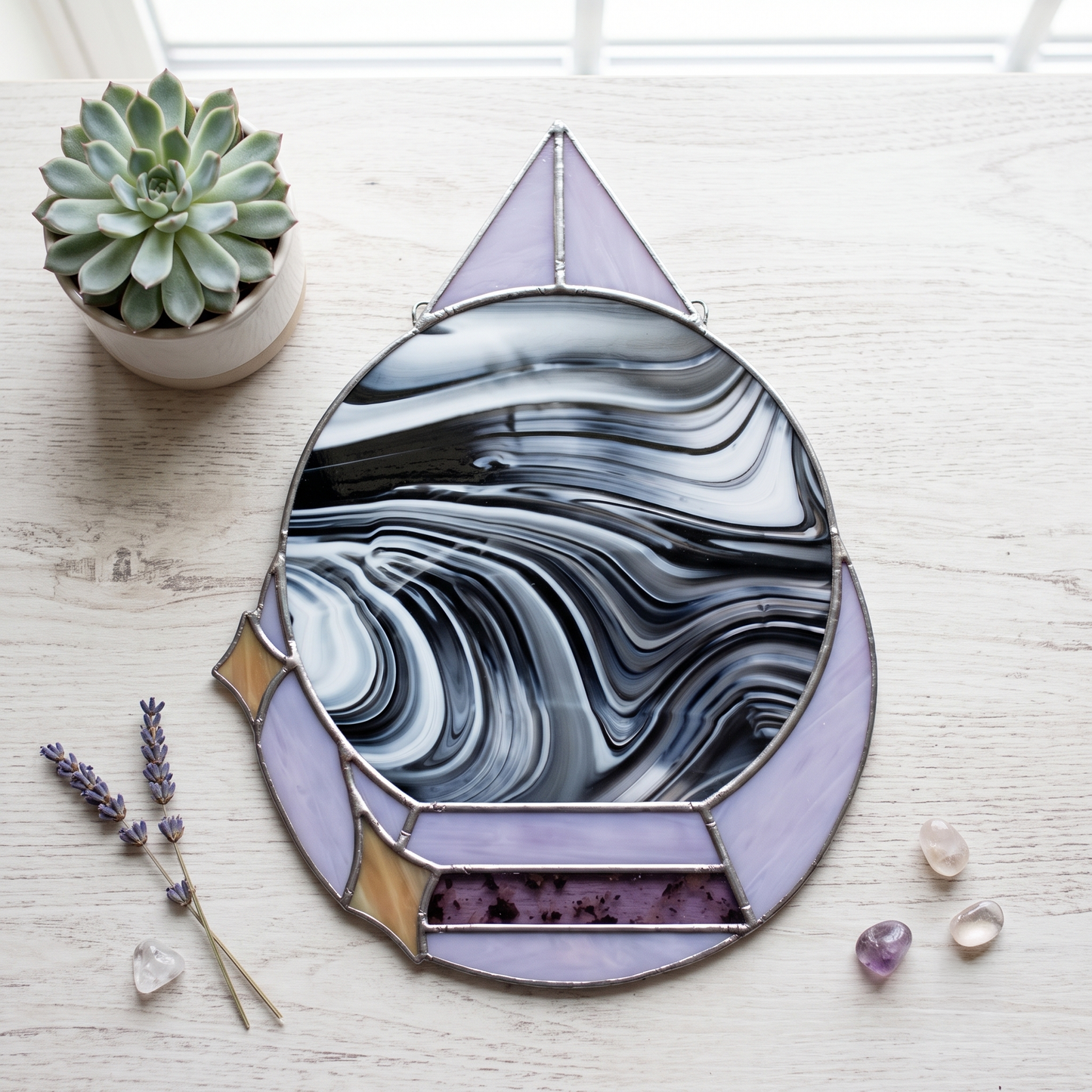 Crystal Ball Stained Glass Pattern Rain Drop