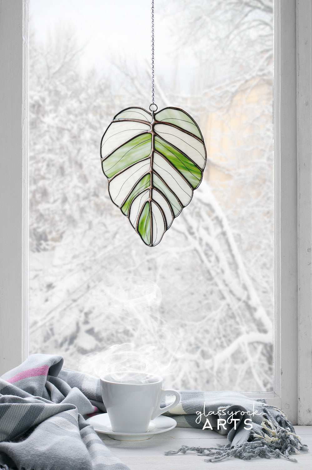 Stained Glass Leaf Pattern