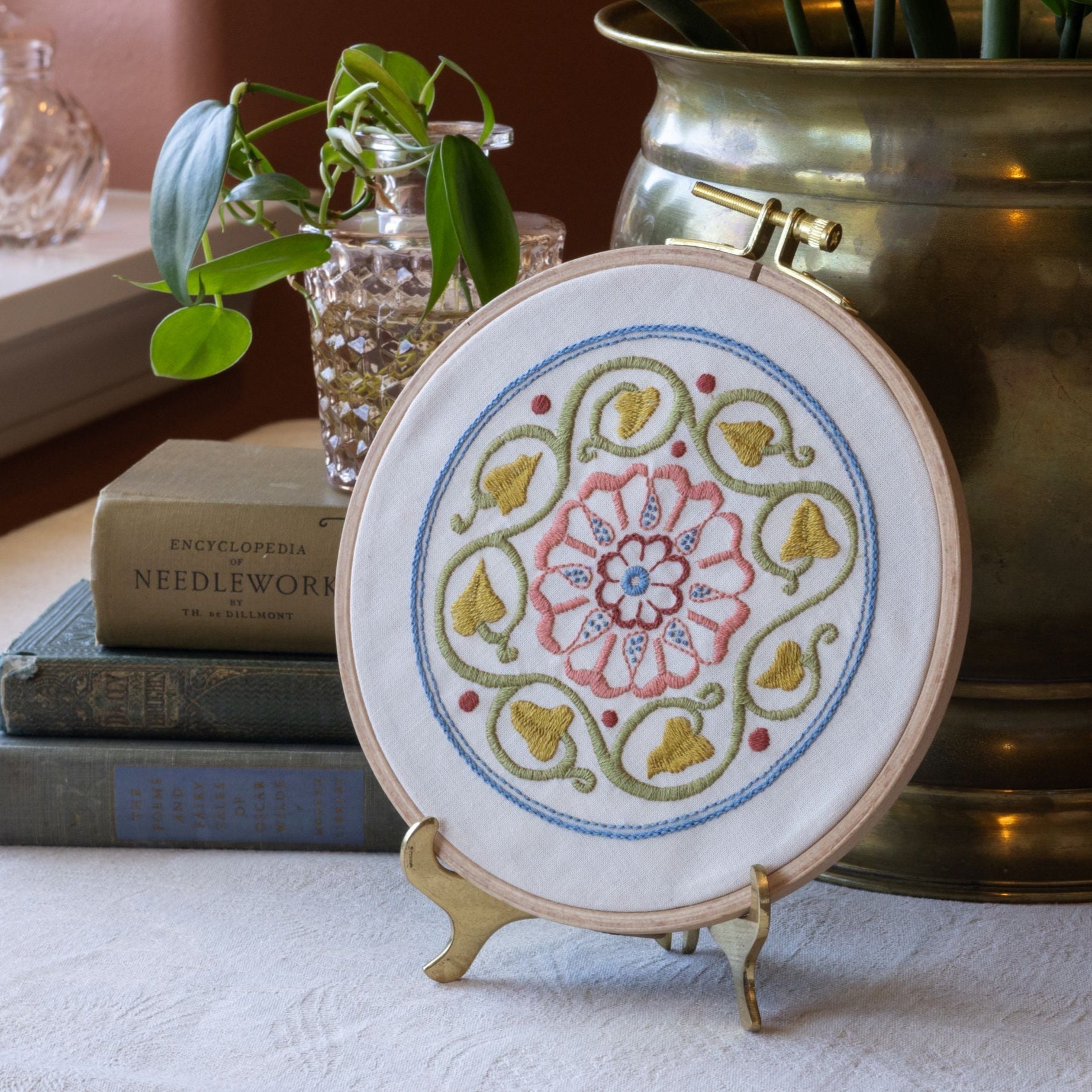 Arcadian Rose embroidery hoop kit - Kit from Avlea Folk Embroidery