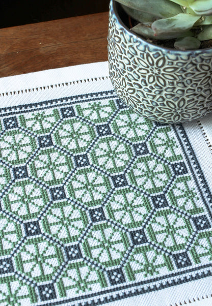 BitKit Chloris cross stitch folk embroidery kit