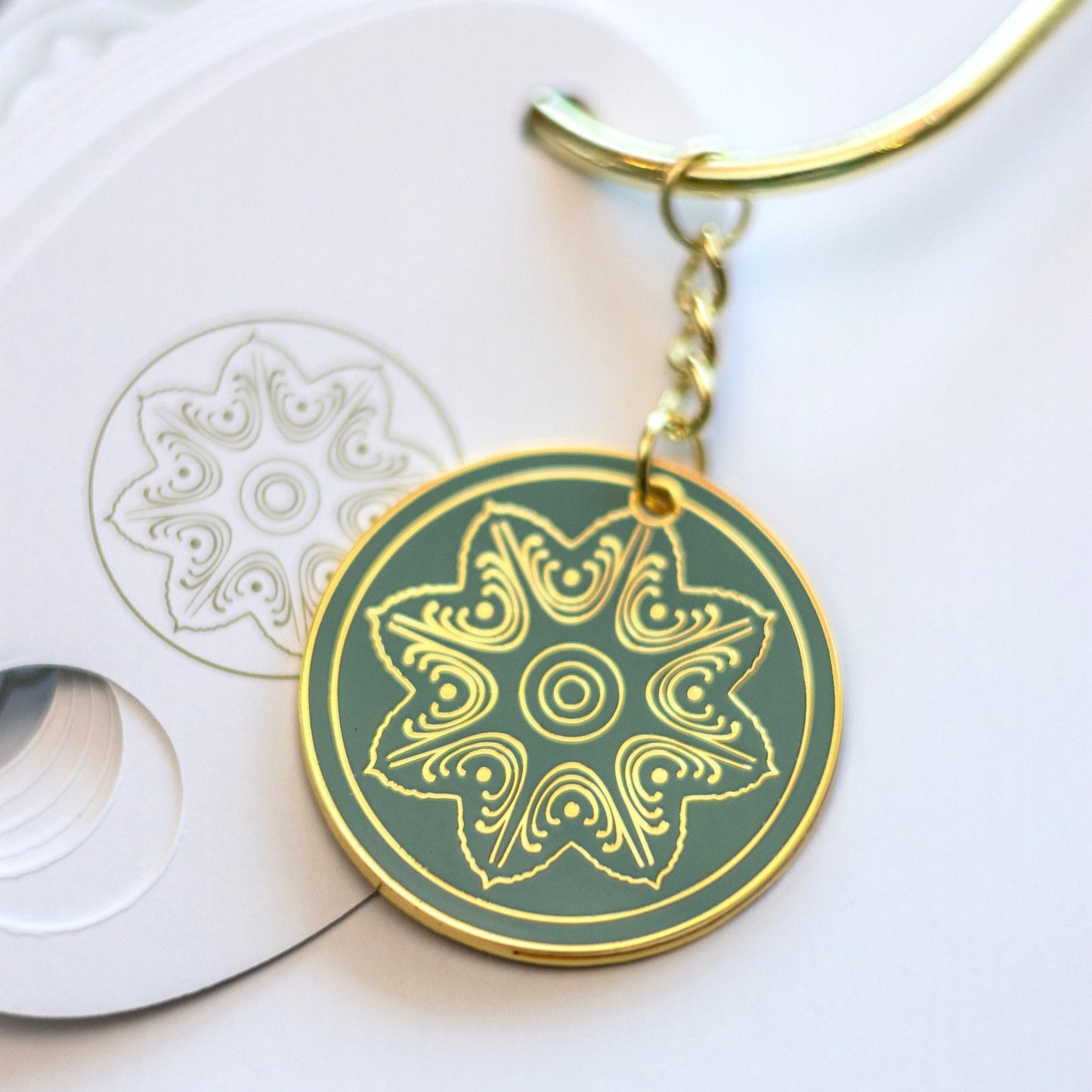 FlossFob Daphni - Notion from Avlea Folk Embroidery