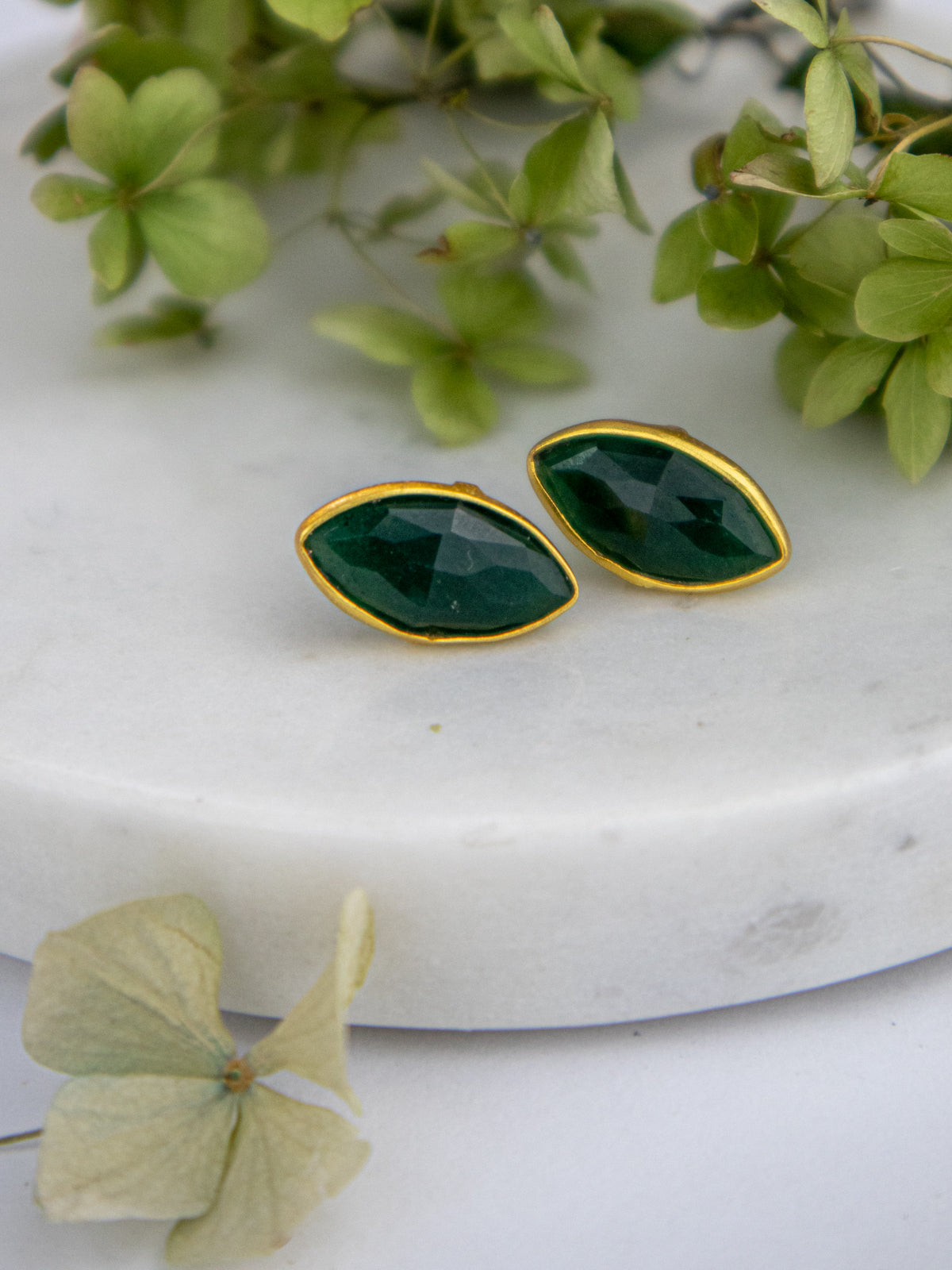 Mila Leaf Earrings - Gold - Earrings from Ash & Rose