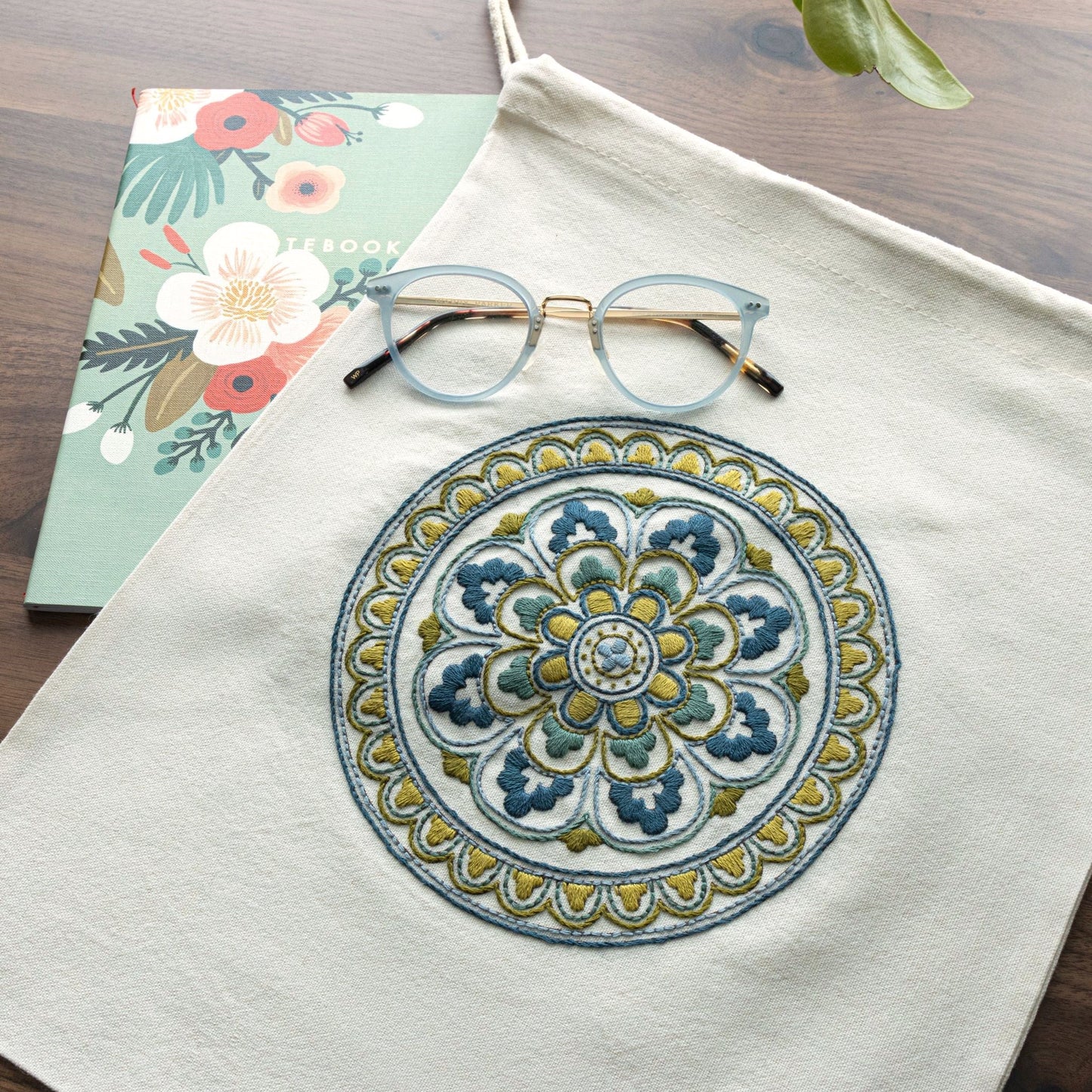 Avlea Folk Embroidery workbag--Myra Medallion - Kit from Avlea Folk Embroidery