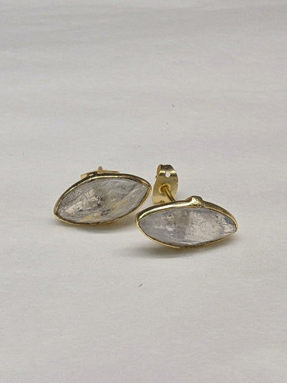 Mila Leaf Earrings - Gold - Earrings from Ash & Rose