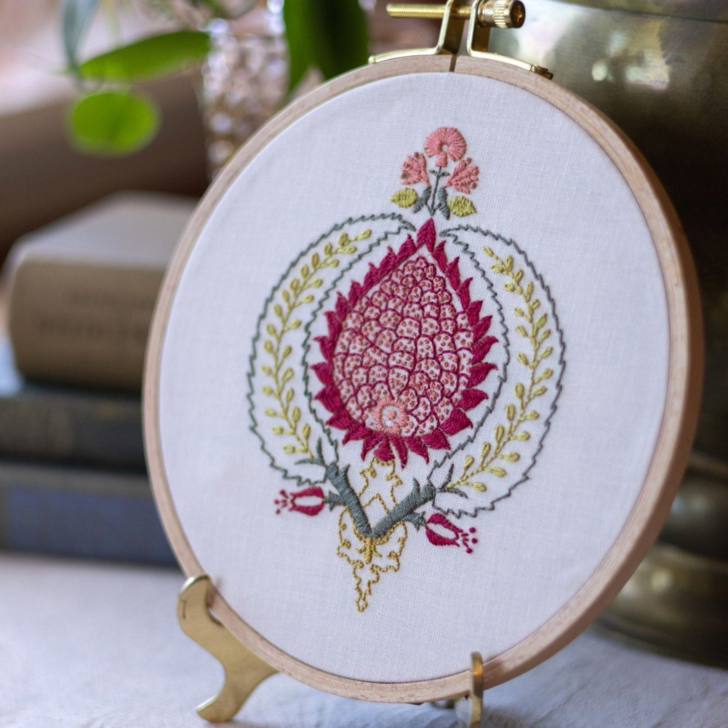 Peloponnesian Pomegranate embroidery hoop kit - Kit from Avlea Folk Embroidery