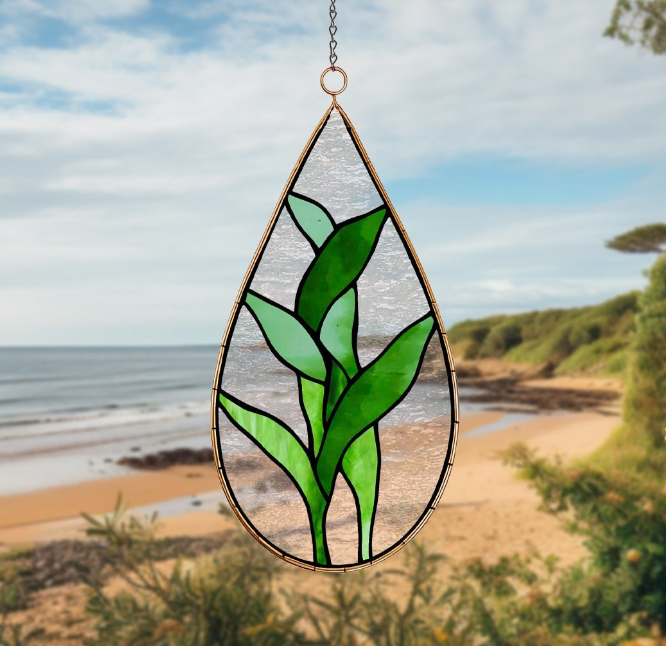 Teardrop Bamboo Plant Stained Glass Leaves Pattern