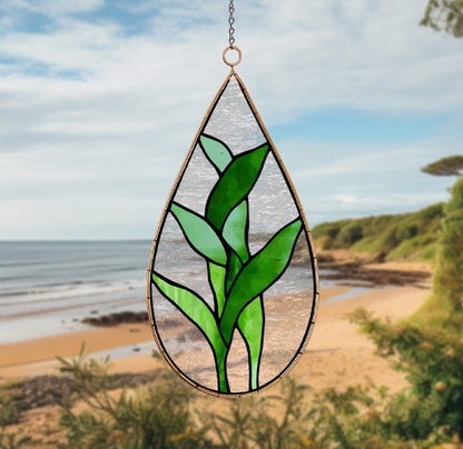 Teardrop Bamboo Plant Stained Glass Leaves Pattern