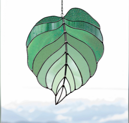 Ombre Leaf Stained Glass Pattern