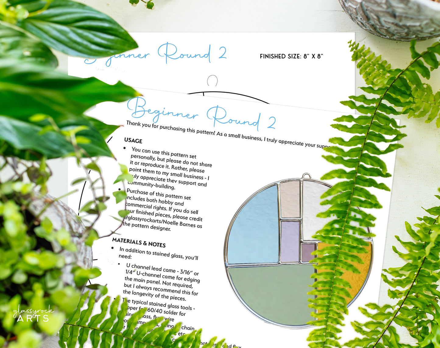 A picture of the Round Stained Glass Pattern for Beginners from GlassyRock Arts. 