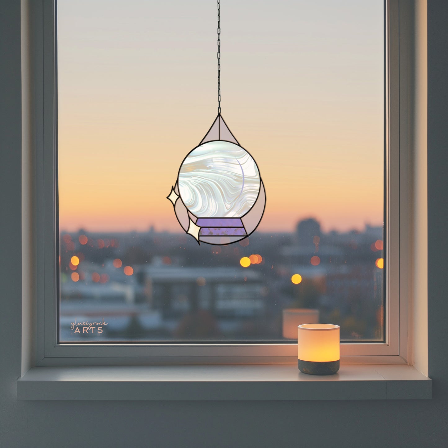 Crystal Ball Stained Glass Pattern Rain Drop