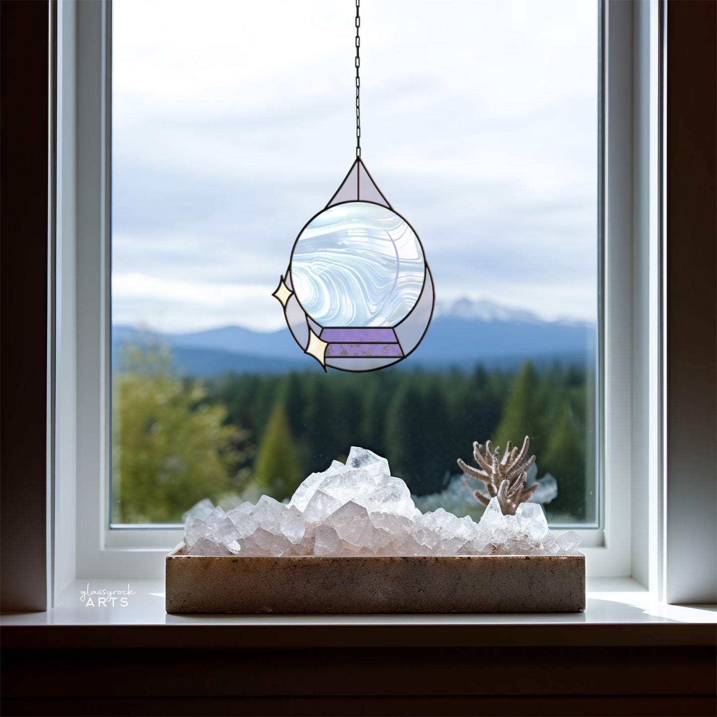 A picture of the Crystal Ball Stained Glass Pattern Rain Drop from GlassyRock Arts. 