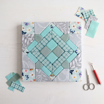 Geometric Diamond Quilt Square Kinusaiga Pattern