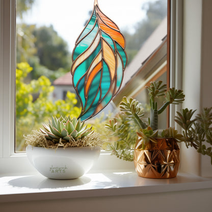 A picture of the Feather Stained Glass Patterns from GlassyRock Arts. 