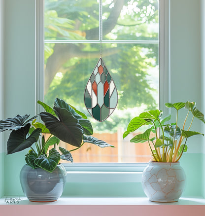 A picture of the Teardrop Geometric Stained Glass Pattern from GlassyRock Arts. 