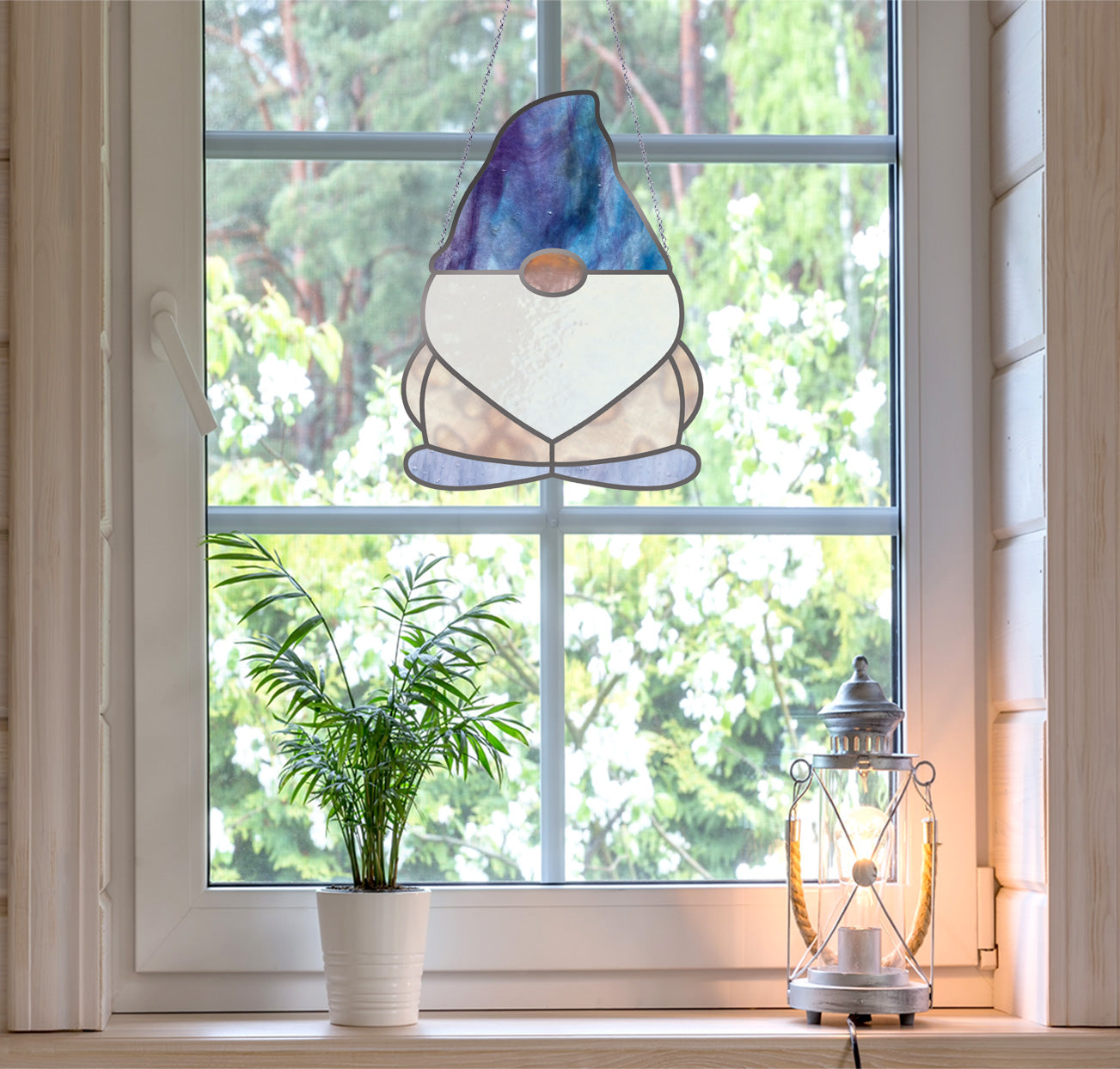 Gnome Stained Glass Pattern - Crafting Patterns & Molds, from GlassyRock Arts