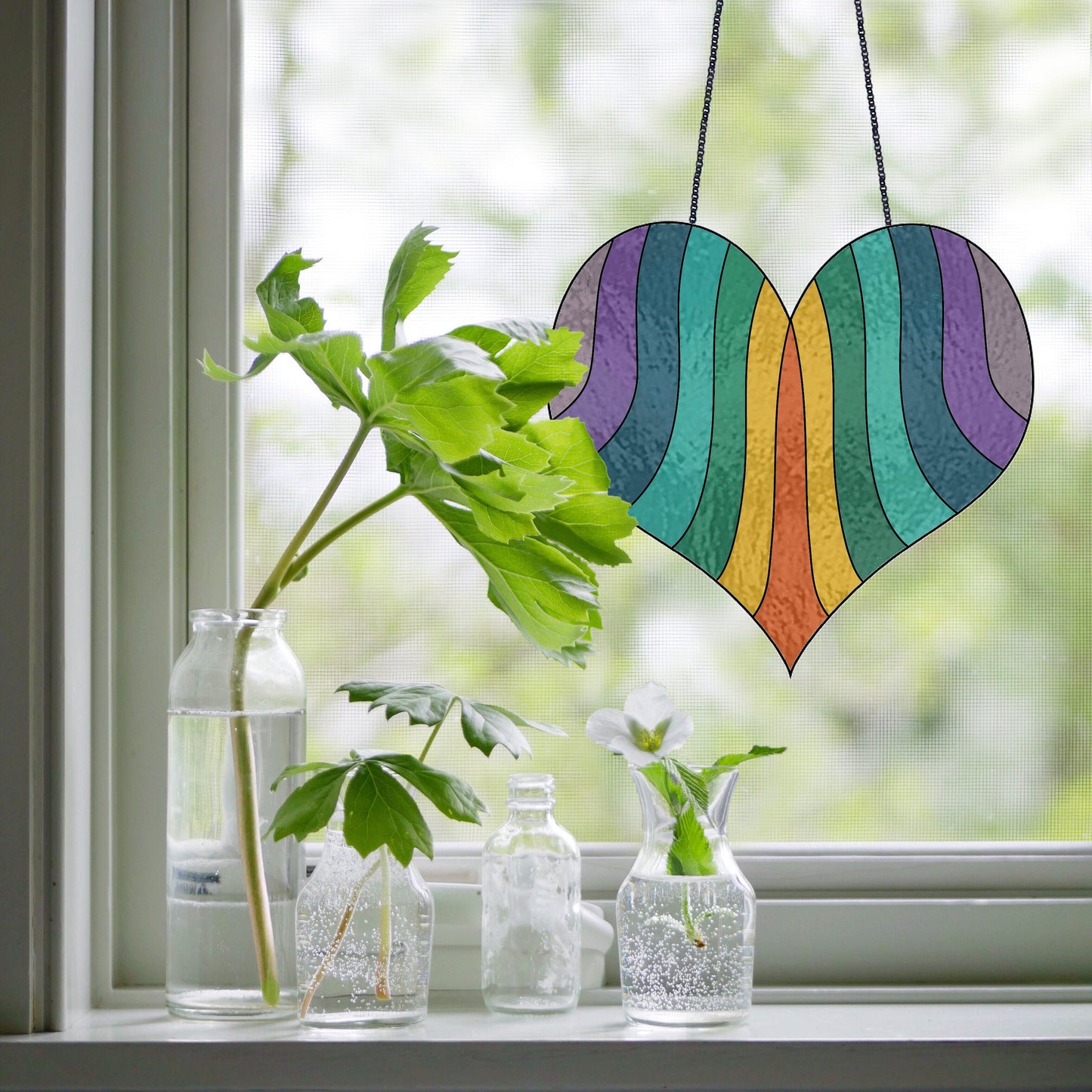 Retro Boho Groovy Heart Stained Glass Pattern