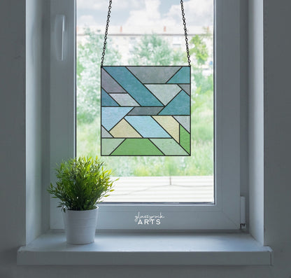 A picture of the Beginner Geometric Stained Glass Pattern Pack of 5 from GlassyRock Arts. 