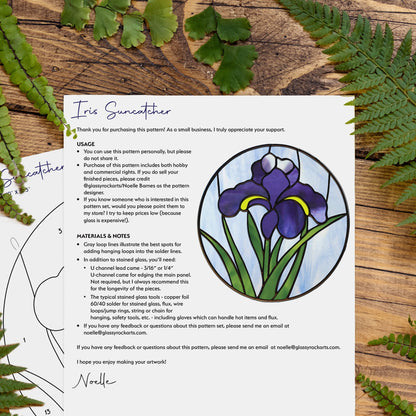 Iris Round Stained Glass Flower Pattern