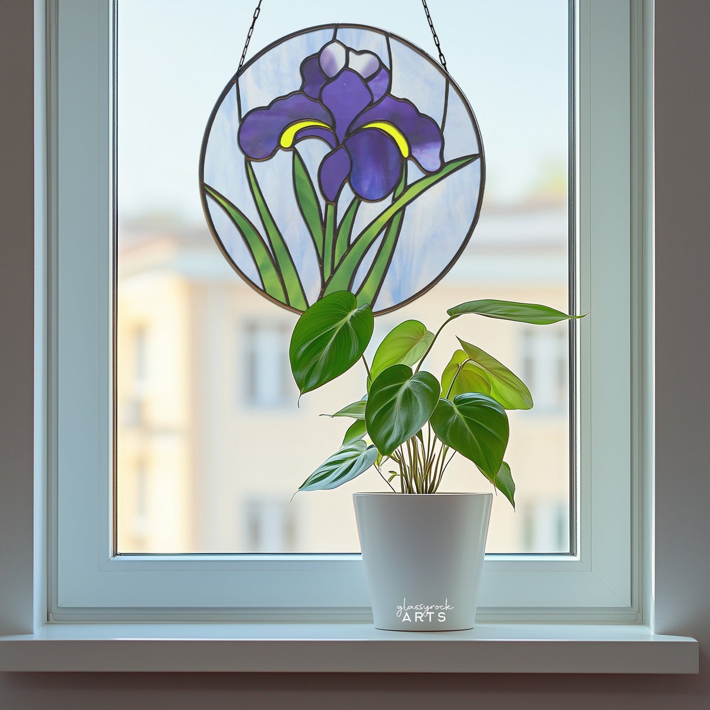 Iris Round Stained Glass Flower Pattern