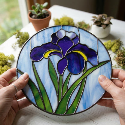 Iris Round Stained Glass Flower Pattern
