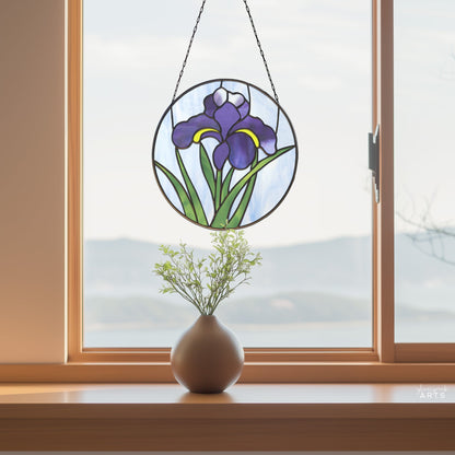 Iris Round Stained Glass Flower Pattern