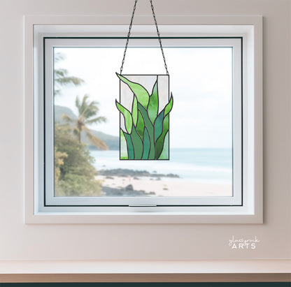 A picture of the Tropical Stained Glass Plant Pattern - Kalalau from GlassyRock Arts. 