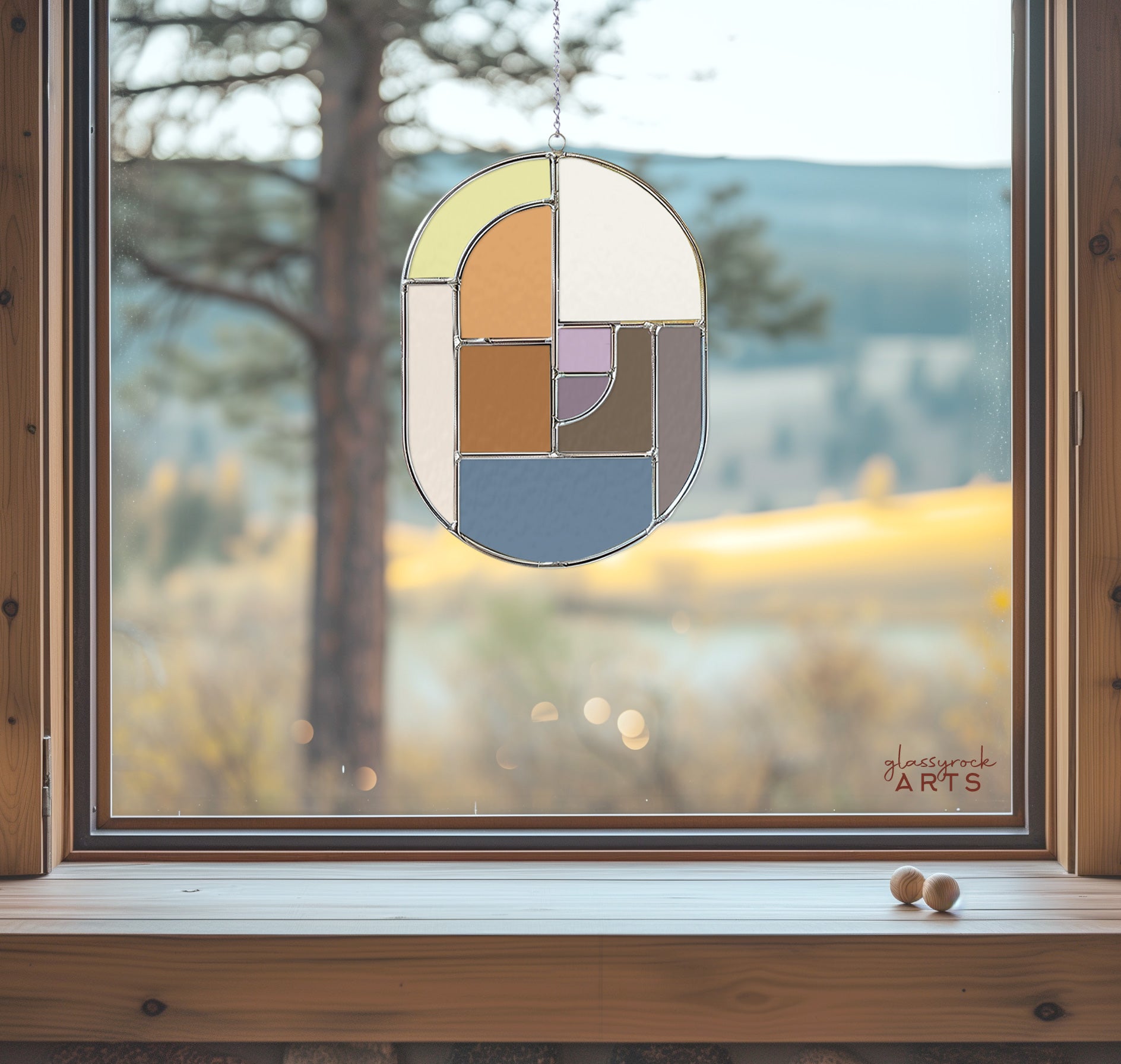 A picture of the Oval Mid Century Modern Stained Glass Pattern from GlassyRock Arts. 