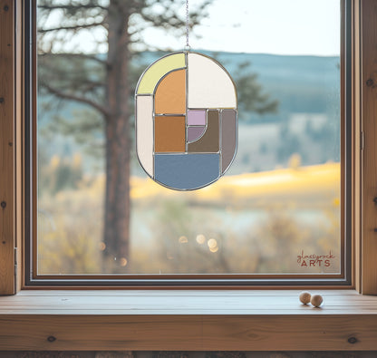 A picture of the Oval Mid Century Modern Stained Glass Pattern from GlassyRock Arts. 