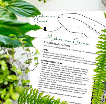 Mushroom Corner Stained Glass Pattern