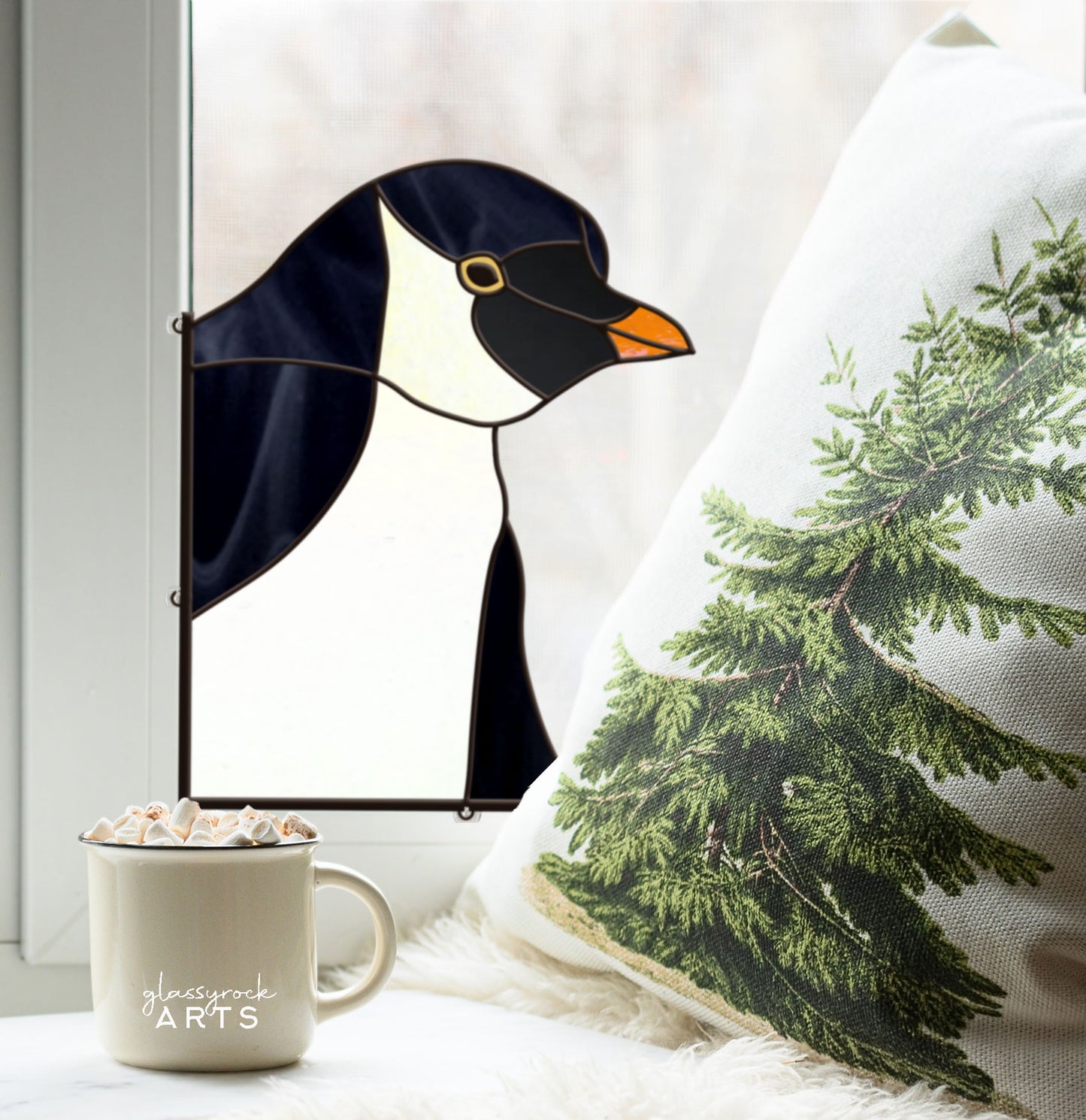 A picture of the Penguin Stained Glass Pattern from GlassyRock Arts. 