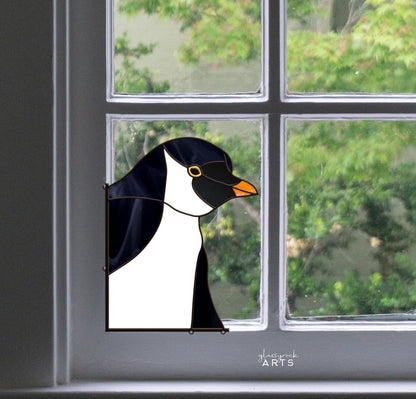 A picture of the Penguin Stained Glass Pattern from GlassyRock Arts. 