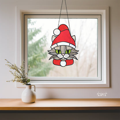 A picture of the Santa Cat Christmas Stained Glass Pattern from GlassyRock Arts. 