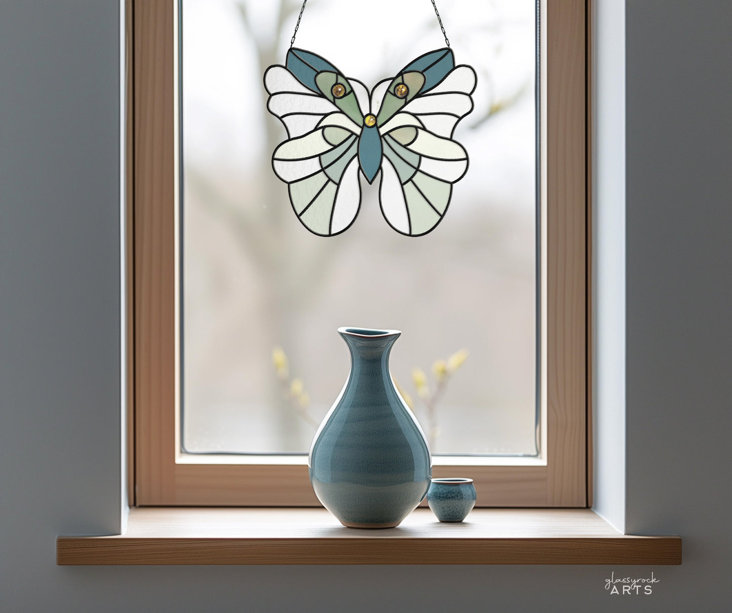 Spring Moth Stained Glass Pattern