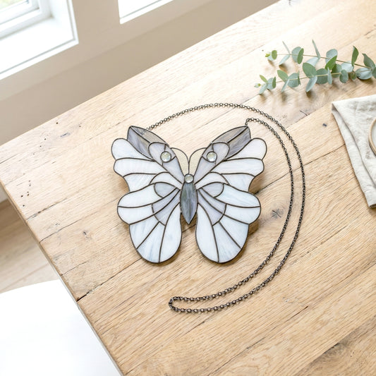 Spring Moth Stained Glass Pattern