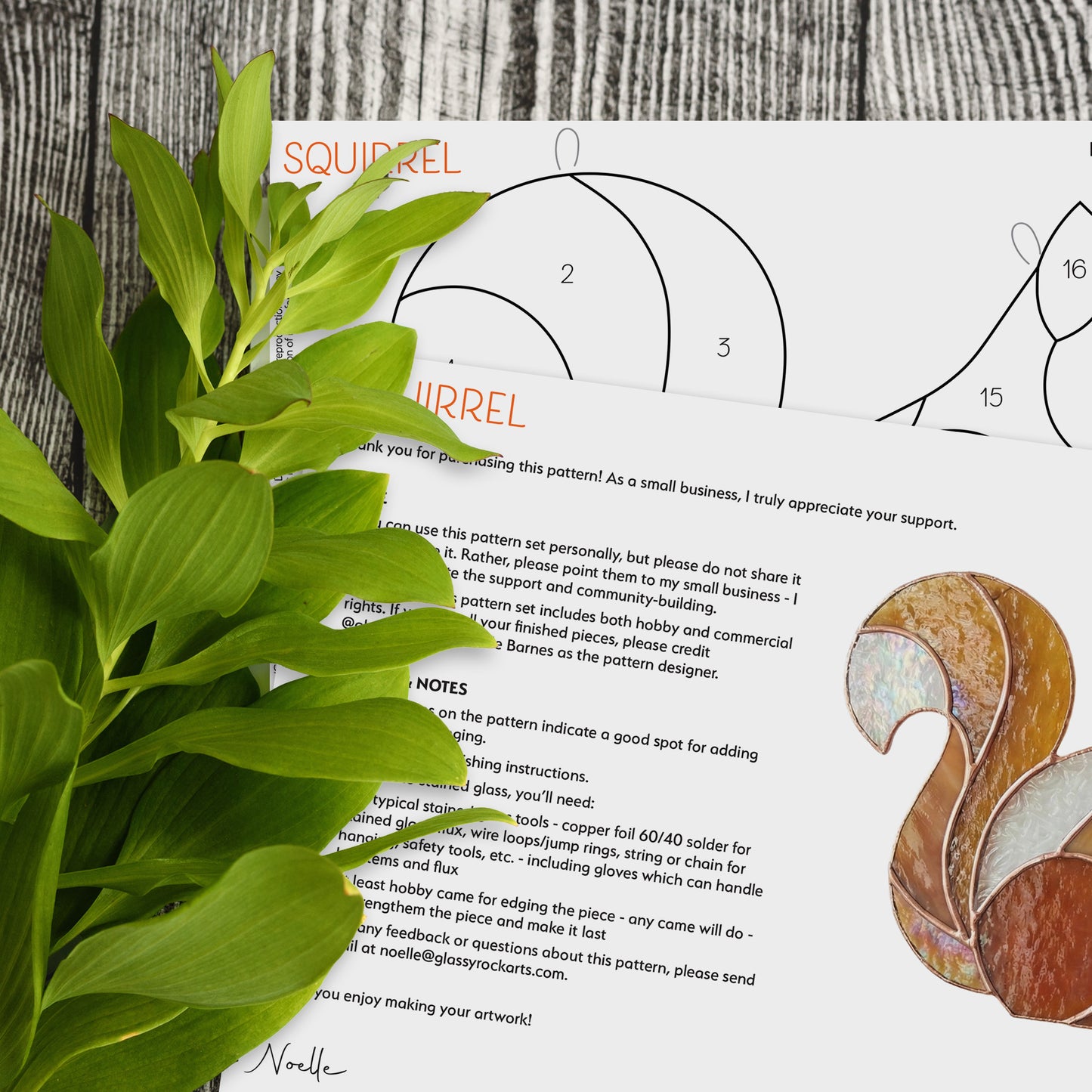 Squirrel Suncatcher Pattern PDF & PNG