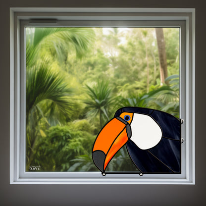 A picture of the Toucan Stained Glass Bird Pattern from GlassyRock Arts. 