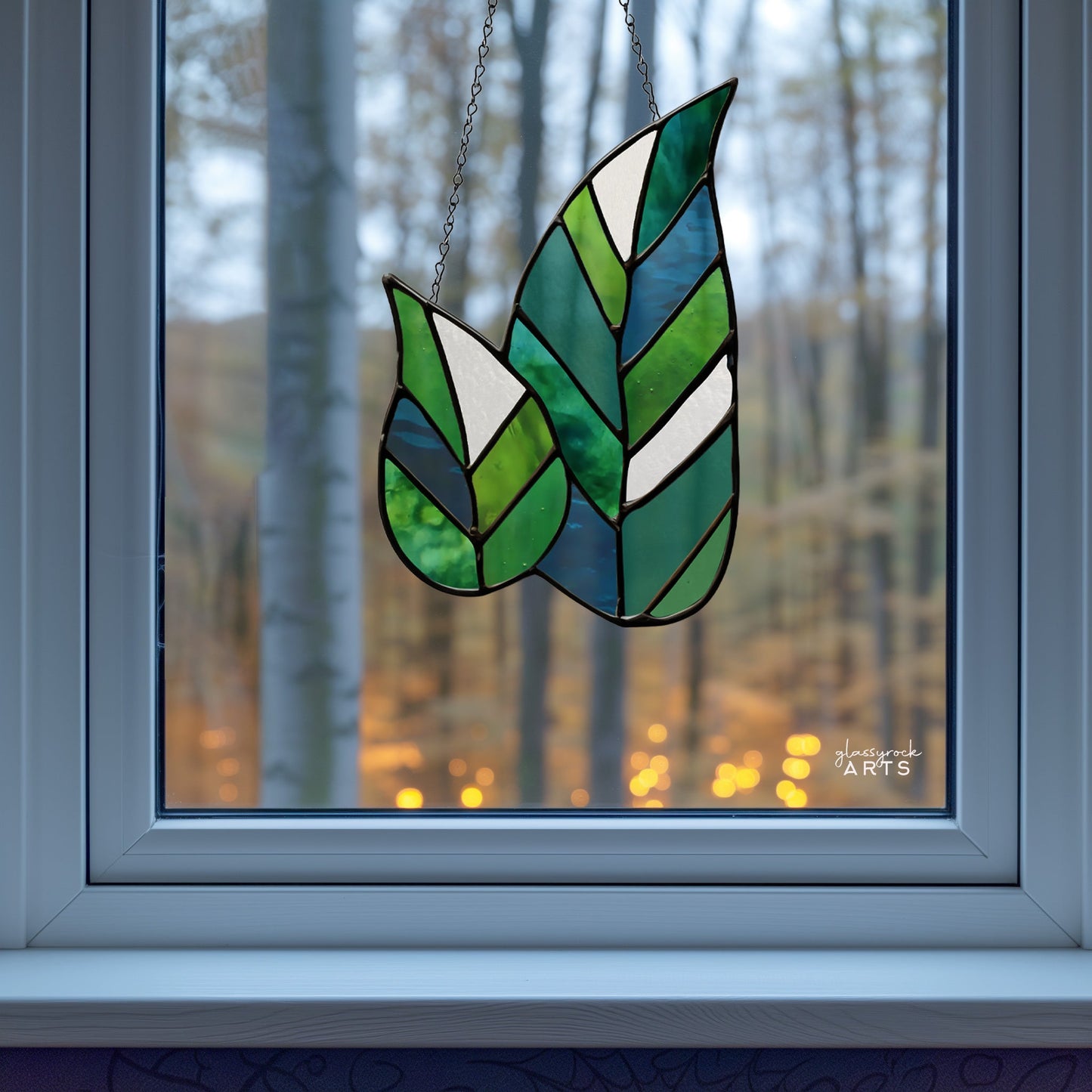 Two Mod Leaves Stained Glass Pattern