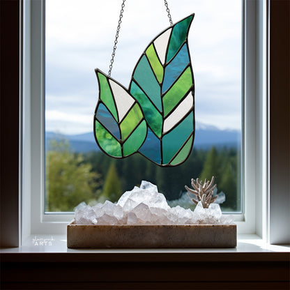 Two Mod Leaves Stained Glass Pattern