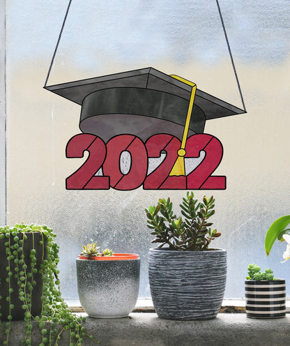 A picture of the Class of 2022 Graduate Cap Stained Glass Pattern from GlassyRock Arts. 