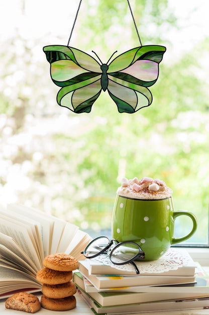 A picture of the Butterfly Stained Glass Pattern from GlassyRock Arts. 