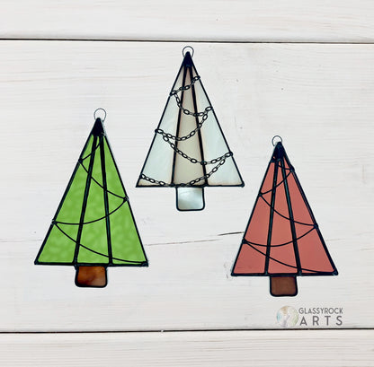 A picture of the Handmade Christmas Tree Suncatchers from GlassyRock Arts. 