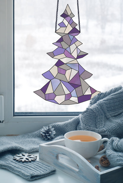 A picture of the Modern Stained Glass Christmas Tree Pattern from GlassyRock Arts. 