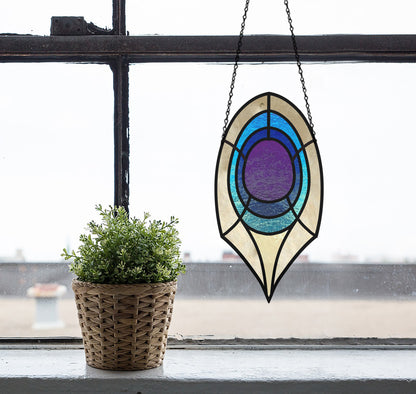 A picture of the Deco Peacock Feather Stained Glass Pattern from GlassyRock Arts. 