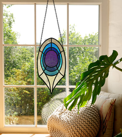 A picture of the Deco Peacock Feather Stained Glass Pattern from GlassyRock Arts. 