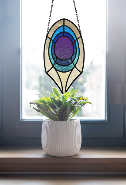 A picture of the Deco Peacock Feather Stained Glass Pattern from GlassyRock Arts. 