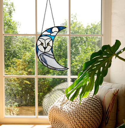 A picture of the Crescent Moon Snowy Owl Stained Glass Pattern from GlassyRock Arts. 